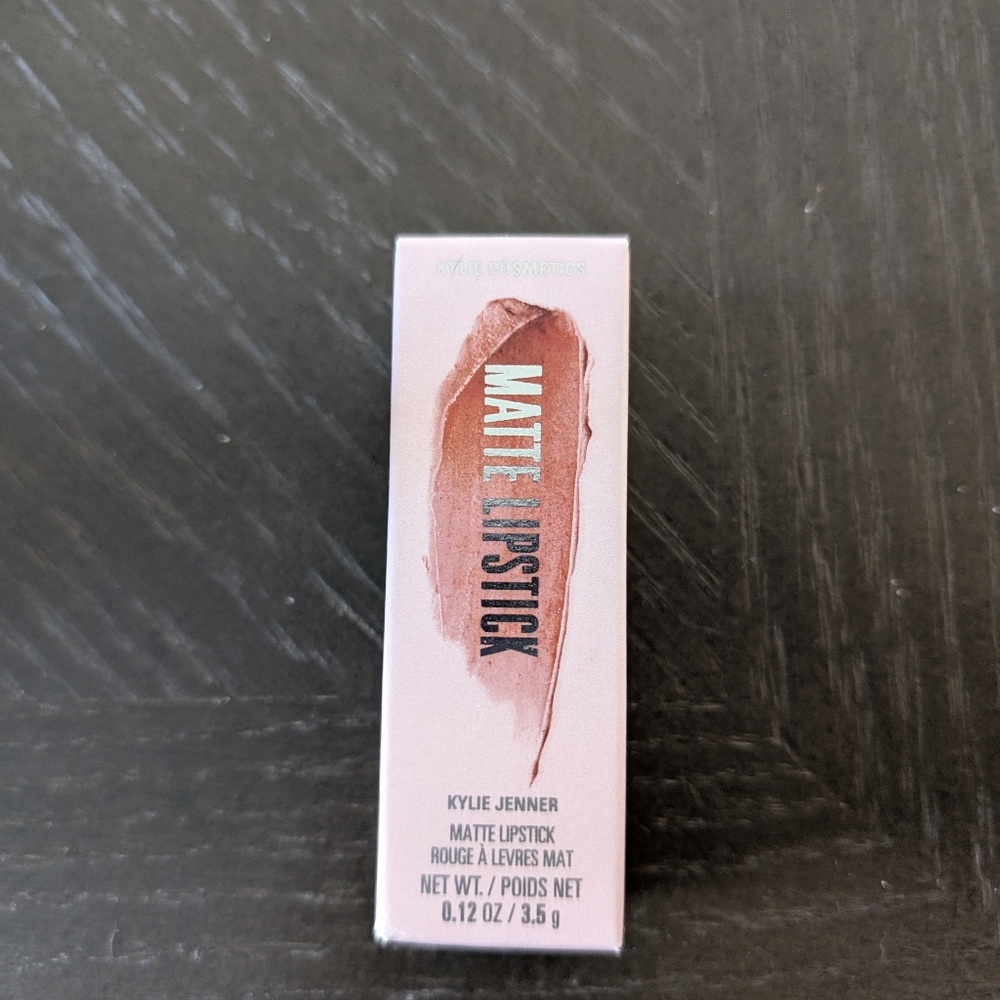 Kylie Kosmetics Matte Lipstick - KOKO K - 30p